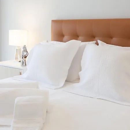 Urban Views - Ml Inspired By Palacio De Cristal