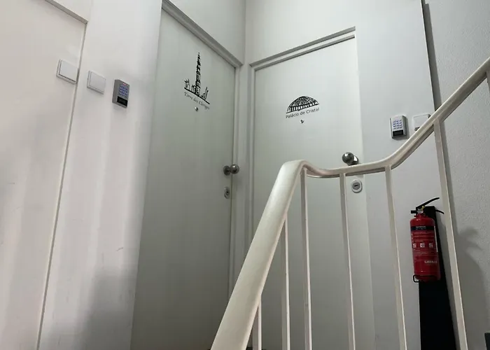 Urban Views - Ml Inspired By Palacio De Cristal Apartment