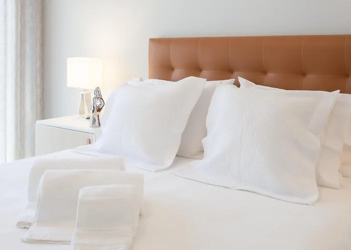 Urban Views - Ml Inspired By Palacio De Cristal